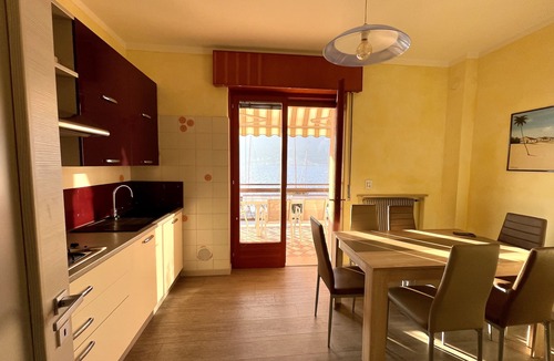 Brenzone sul Garda Apartment | Large and bright apartment, parking and terrace overlooking the lake
