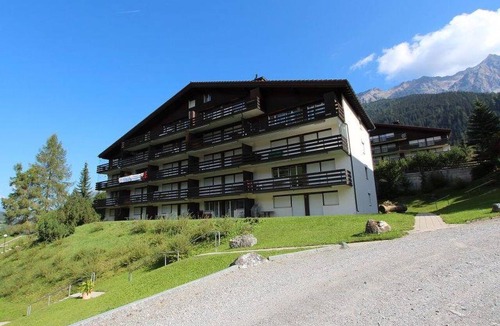 Cunter Apartment | Las Vals B5 Appartement/Fewo, Bad, WC, 2 Schlafräume 3 Zimmerwohnung - 5 Betten by Interhome