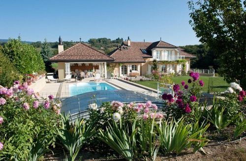 Genolier House | Le Lierre B&B