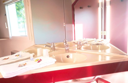 Chatellerault Hotel | Lemon Hotel Chatellerault