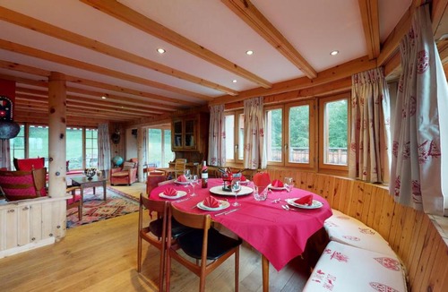 Les Mayens-de-Sion Ski Chalet | Les Chanterelles COSY & QUIET chalet 12 pers