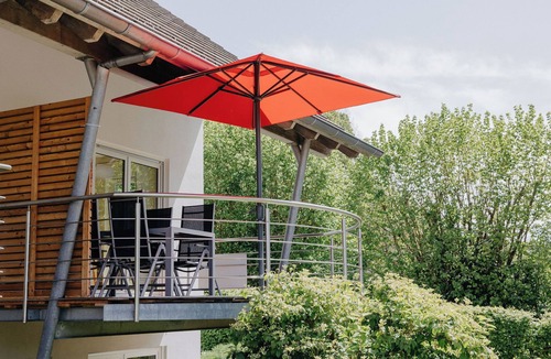 Unteruhldingen House | Located right on the edge of the forest - here your vacation begins with a deep breath.