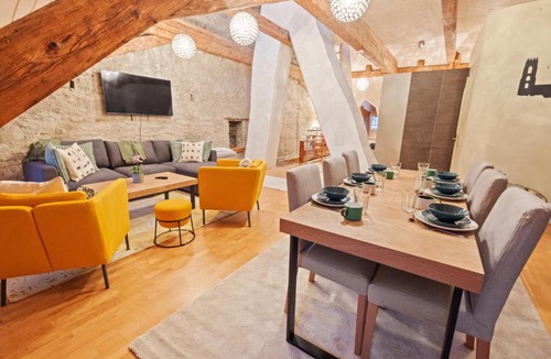 Fribourg Apartment | Loft avec vue sur la Cathédrale de Fribourg