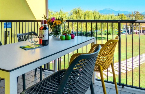 Cavalcaselle Apartment | Lovely apartment for 6 guests with pool, WIFI, A/C, TV and terrace