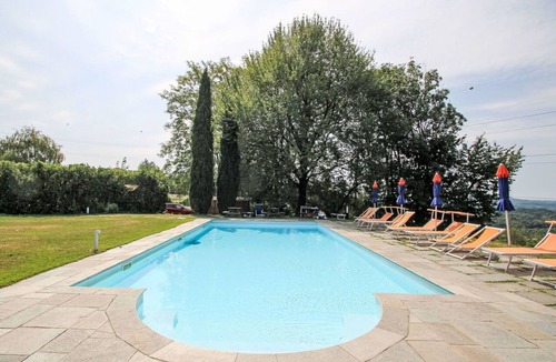 Caldana Apartment | Lovely apartment for 4 guests with WIFI, pool, TV and pets allowed