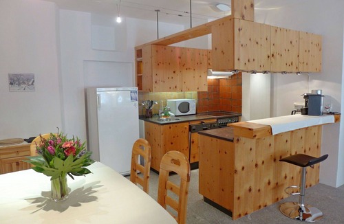 Celerina-Schlarigna Apartment | Lovely apartment for 4 guests with WIFI, TV, balcony and pets allowed