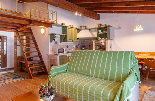 Domaso Apartment | Lovely apartment for 4 guests with WIFI and balcony