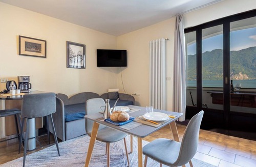 San Maurizio Apartment | Lovely apartment for 4 guests with WIFI, TV and balcony