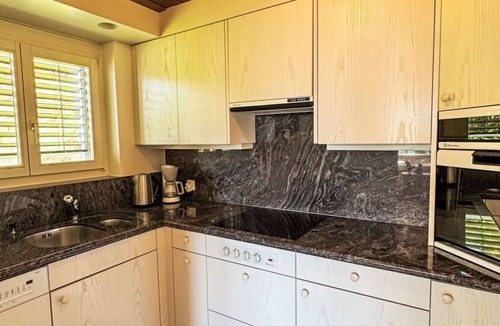 Laax Apartment | Lovely apartment for 6 guests with WIFI, TV, balcony and panoramic view