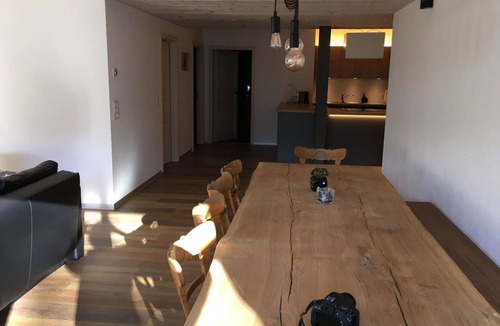 Lenk Apartment | Lovely apartment for 6 guests with WIFI and balcony