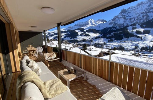 Adelboden Apartment | Lovely apartment for 6 people with WIFI, TV and balcony