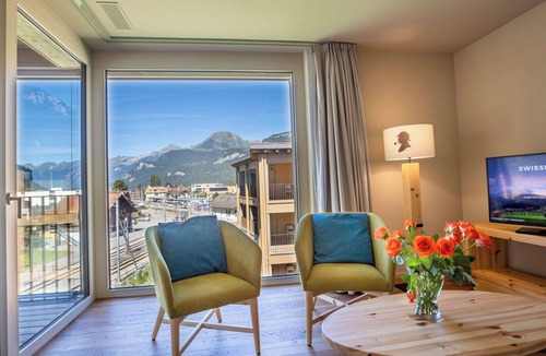 Meiringen Apartment | Lovely apartment for 6 guests with WIFI, TV, terrace and pets allowed