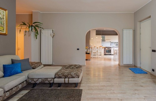 Leggiuno Apartment | Lovely apartment for 3 guests with WIFI, TV and terrace