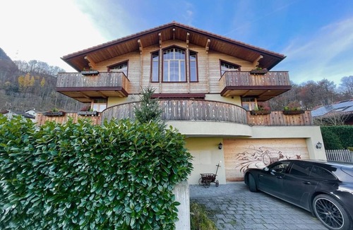 Mols House | Luxuriöses Chalet - Walensee - Schwimmbad - Sauna by Interhome