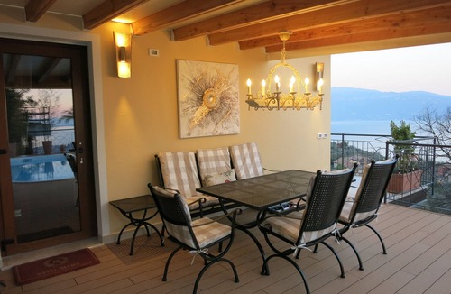Pulciano Ski Chalet | Luxury living on 100m2 with a magnificent view of Lake Garda - golf and biker paradise