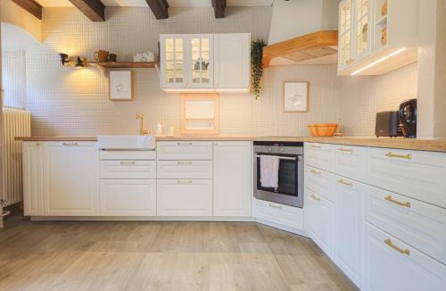 Vugelles-La Mothe Apartment | Magnifique appartement campagnard avec beaucoup de cachet