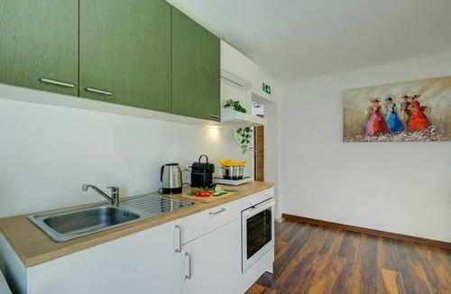 Maroggia Apartment | Maroggia Apt 1 Near The Lake for 3, Maroggia, Switzerland