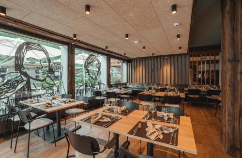 Taesch Hotel | Matterhorn Inn - Wellness & Dining - at Zermatt Shuttle Station