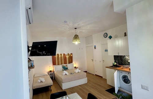 Certosa Apartment | Milan Apartment Due Mari ZONE PORTELLO-FIERA FREE WI-FI