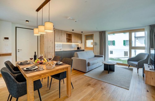 San Bernardino Hotel | Modern Alpine Stay in San Bernardino | Ski, Hiking & Nature - Montana 103, San Bernardino, Switzerland