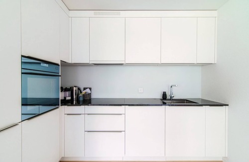 Locarno Apartment | Modern apartment at Lido di Locarno (Suite Parco Lago)