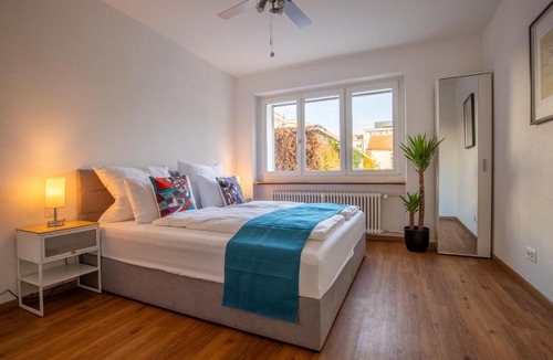 Gundeldingen Apartment | Modern Apartment with Balcony near SBB - Special PRIMERO PICASSO Apartment, Basel, up to 6 guests