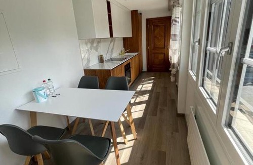 Altdorf Apartment | Moderne einzigartige Wohnung in Altdorf