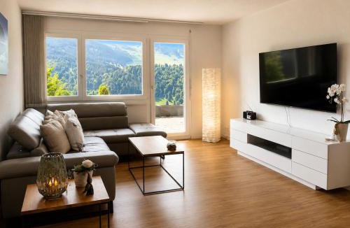 Engelberg Apartment | Moderne Wohnung mit sonniger Terrasse, Blick auf die Berge und das Engelbergertal