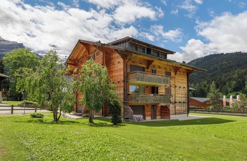 Ormont-Dessus Apartment | Mon Abri B by Interhome