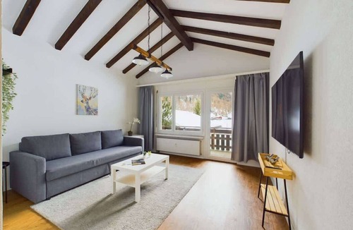Taesch Apartment | Mountain View Apartment Steps from Zermatt