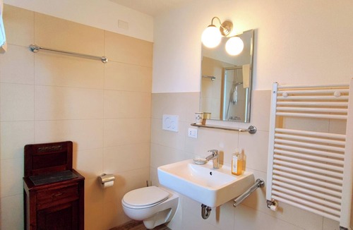 Spigno Monferrato Other | Naturist farmhouse b&b with spa between the Monferrato/Langhe hills and Liguria
