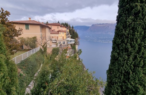 Tignale Apartment | New: Pool apartment, terrace, quiet and green location, 10 metres from the pool