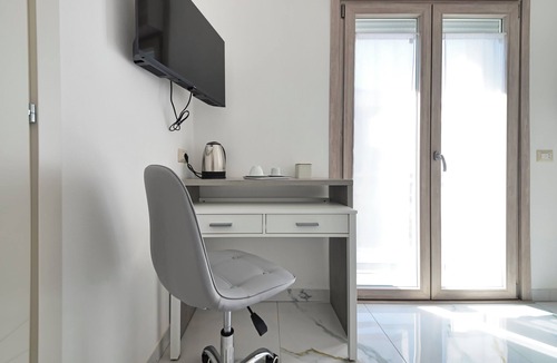 Rho House | Newly built structure in the heart of Rho
