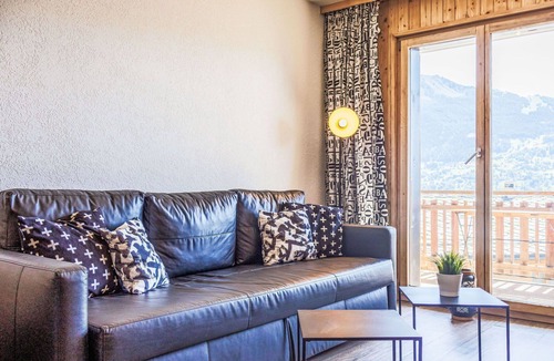 Veysonnaz Apartment | Nice apartment for 3 guests with WIFI, TV and balcony