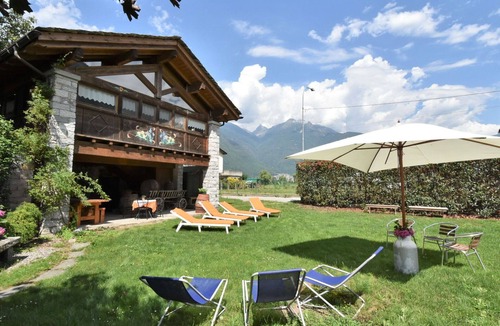 Valtellina Apartment | Nice apartment for 3 guests with WIFI, TV, patio and pets allowed
