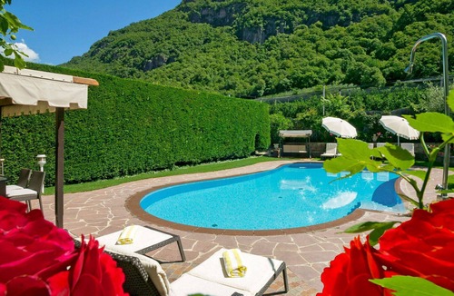 Postal Apartment | Nice apartment for 3 people with hot tub, pool, WIFI, A/C, TV, balcony and pets allowed