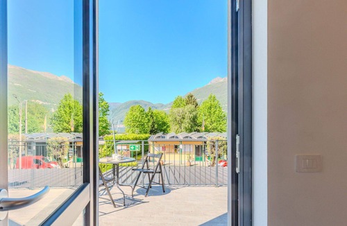 Dervio Apartment | Nice apartment for 4 people with WIFI, pool, A/C, TV, patio and panoramic view