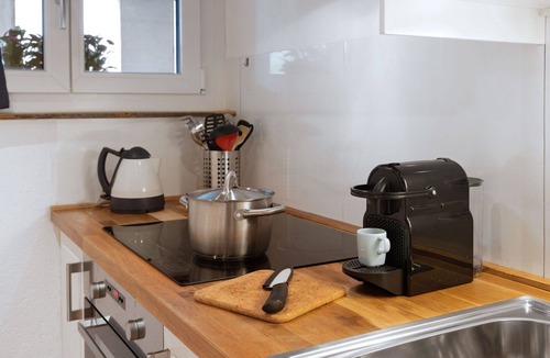 Davos-Dorf Apartment | Nice apartment for 4 people with WIFI, pool, TV and balcony