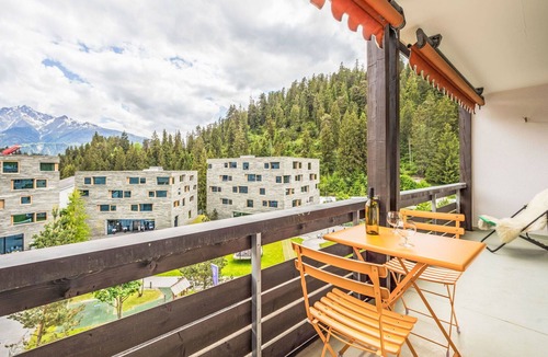 Laax Apartment | Nice apartment for 8 people with WIFI, TV and balcony