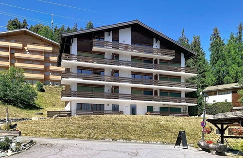 Mayens-de-Riddes Apartment | Nice apartment for 4 guests with WIFI, TV, balcony and panoramic view