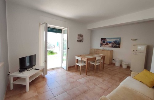 Pastrengo Apartment | Nice apartment *lake view* free parking & garden for your pets