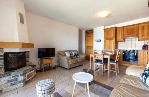 Nendaz Apartment | Nice apartment with valley view