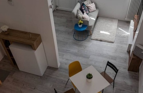 Pero House | Nice House in front of the Fair, 6 minutes on foot
