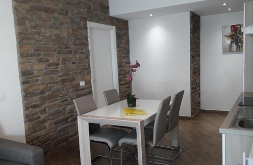 Gioia Apartment | Nice Livings Gioia