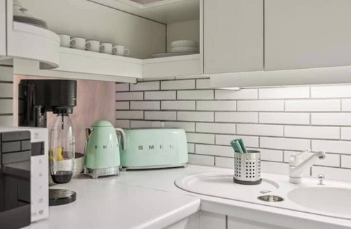 Niederdorf Apartment | Old Town Riverside | AC | Balcony | Free Parking | Water View