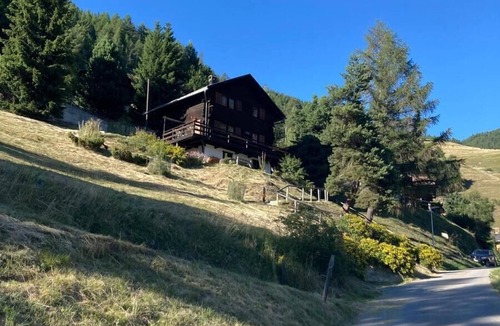 St. Luc Ski Chalet | Outside: 4-room chalet for 6 (or even 7) people, with balconies, unobstructed view, very well locate