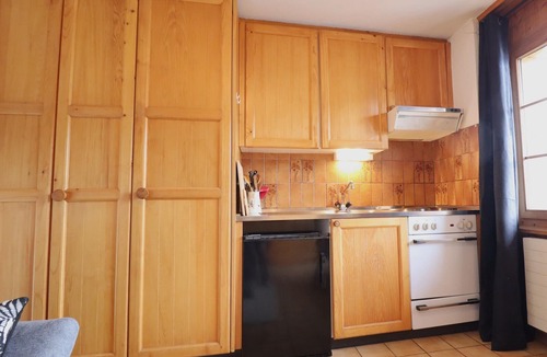St. Luc Apartment | Outside: studio for 2 people with balcony overlooking the Matterhorn, located in a residence with el