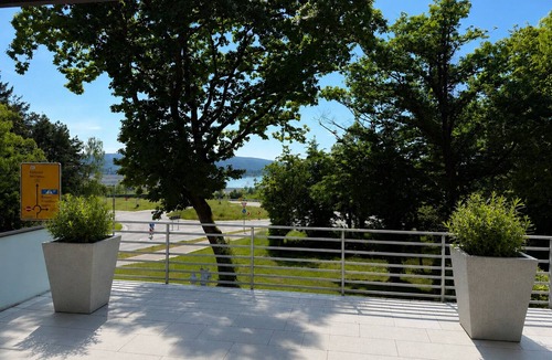 Reichenau Apartment | Panorama Suite with Lake Constance view and large sun terrace with 3 bedrooms