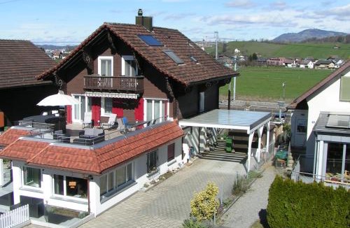 Wangen House | Pension Chalet Charme