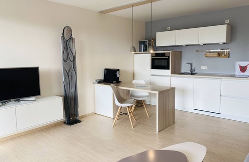 Owingen Apartment | Pet-friendly & wheelchair-accessible—with a terrace where you can relax.